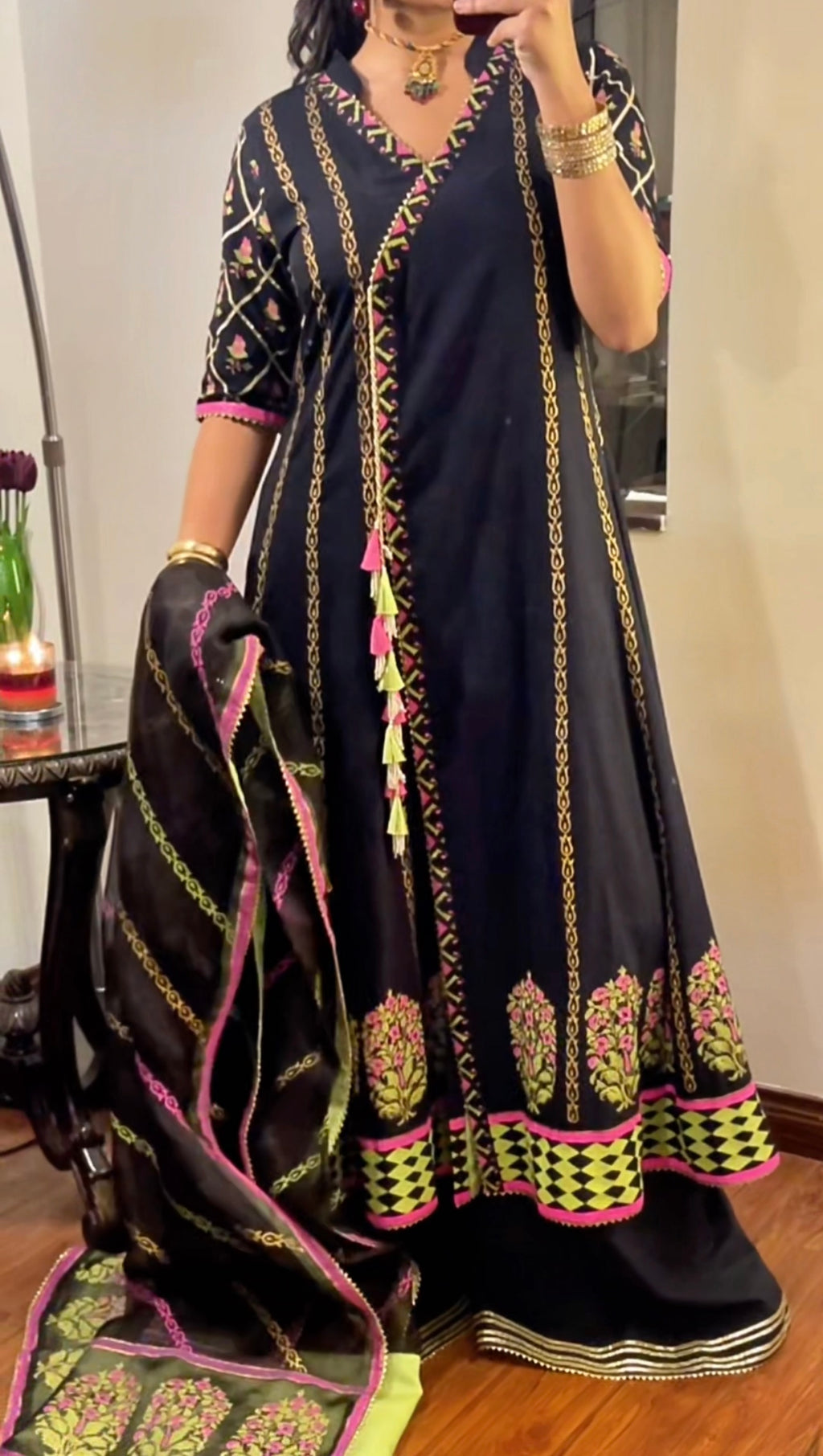 Noir Angrakha